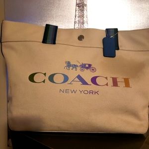 Coach Horse & Carriage Tote Bag (91170)